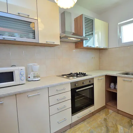 Apartment Apartment Kiki.2 *