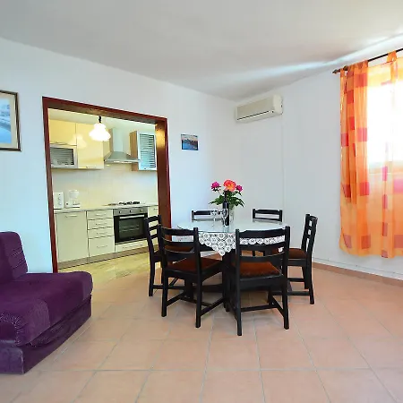 Kiki.2 Apartmán Trogir